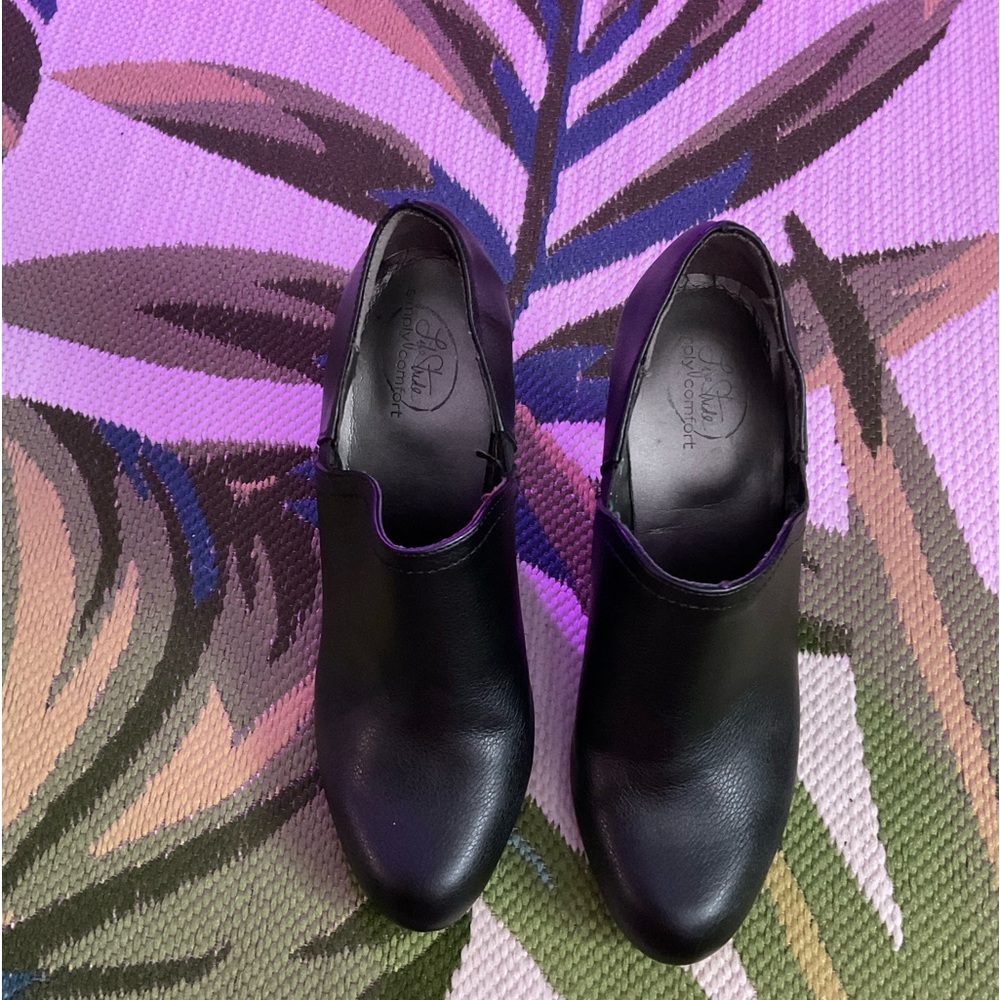 Black heels
